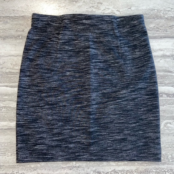 Dynamite Mini Skirt - Picture 2 of 2